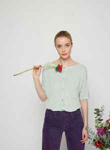 T-Shirt aus Flammgarn-Leinen mit Knopfleiste hinten - Tally
