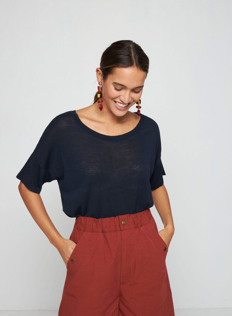 T-Shirt aus Flammgarn-Leinen mit Knopfleiste hinten - Tally