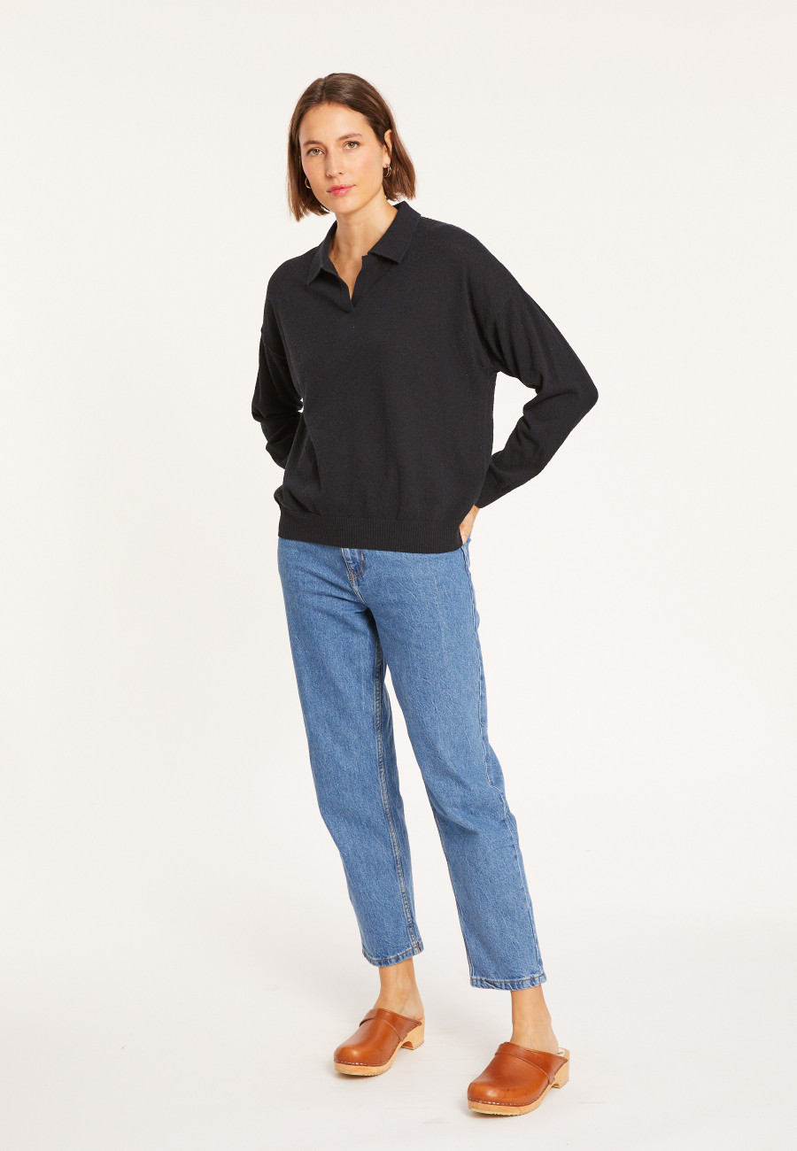 Das Langarm-Poloshirt aus gebürsteter Baumwolle - Melvina.