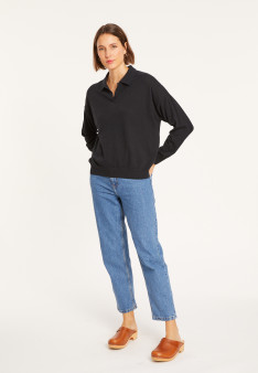 Das Langarm-Poloshirt aus gebürsteter Baumwolle - Melvina.