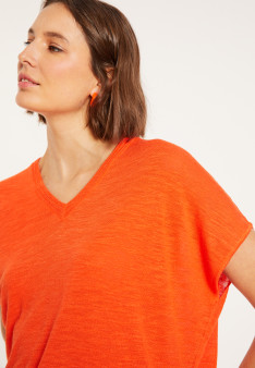 Lockeres T-Shirt mit V-Ausschnitt aus Flammenleinen - Marra