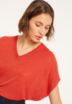 Lockeres T-Shirt mit V-Ausschnitt aus Flammenleinen - Marra
