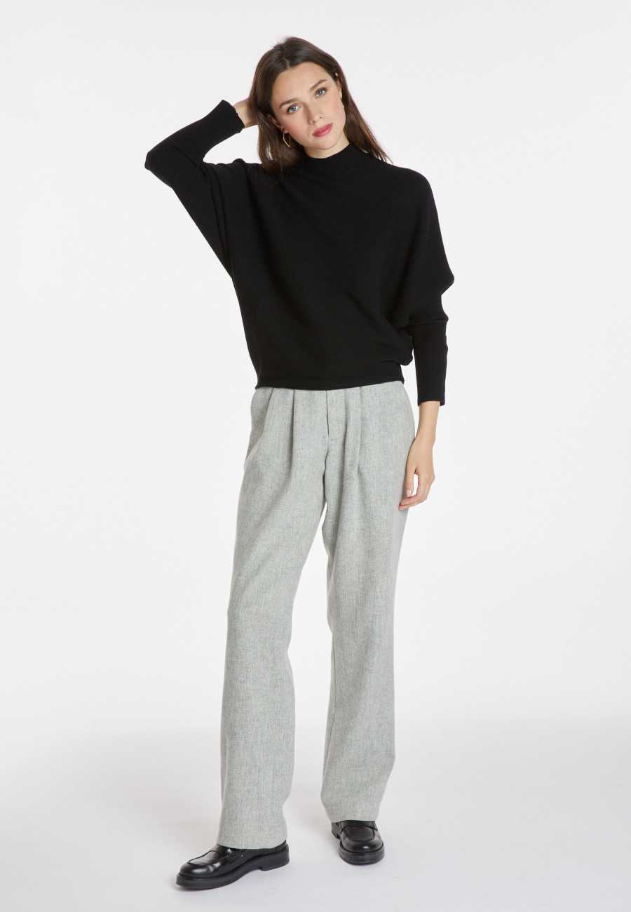 Weit geschnittener Pullover mit Stehkragen aus Wollgemisch - Caly