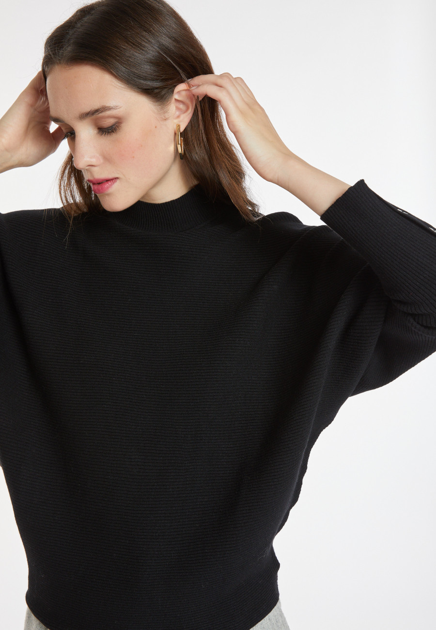 Weit geschnittener Pullover mit Stehkragen aus Wollgemisch - Caly