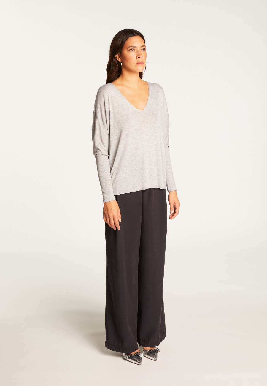 Oversized T-shirt met V-hals van kasjmier bamboevezel - Rica