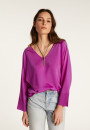 Pullover mit V-Ausschnitt aus leichtem Garn  Delly