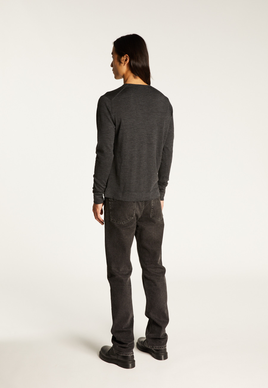 Pullover aus Merinowolle mit Rundhalsausschnitt und gerollten Abschlüssen - Rythme Pullover aus Merinowolle mit Rundhalsausschnitt und gerollten Abschlüssen - Rythme