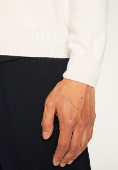 Kaschmirpullover mit V-Ausschnitt - Evann