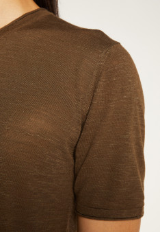 T-Shirt aus Slub-Leinen mit V-Ausschnitt - Reuben