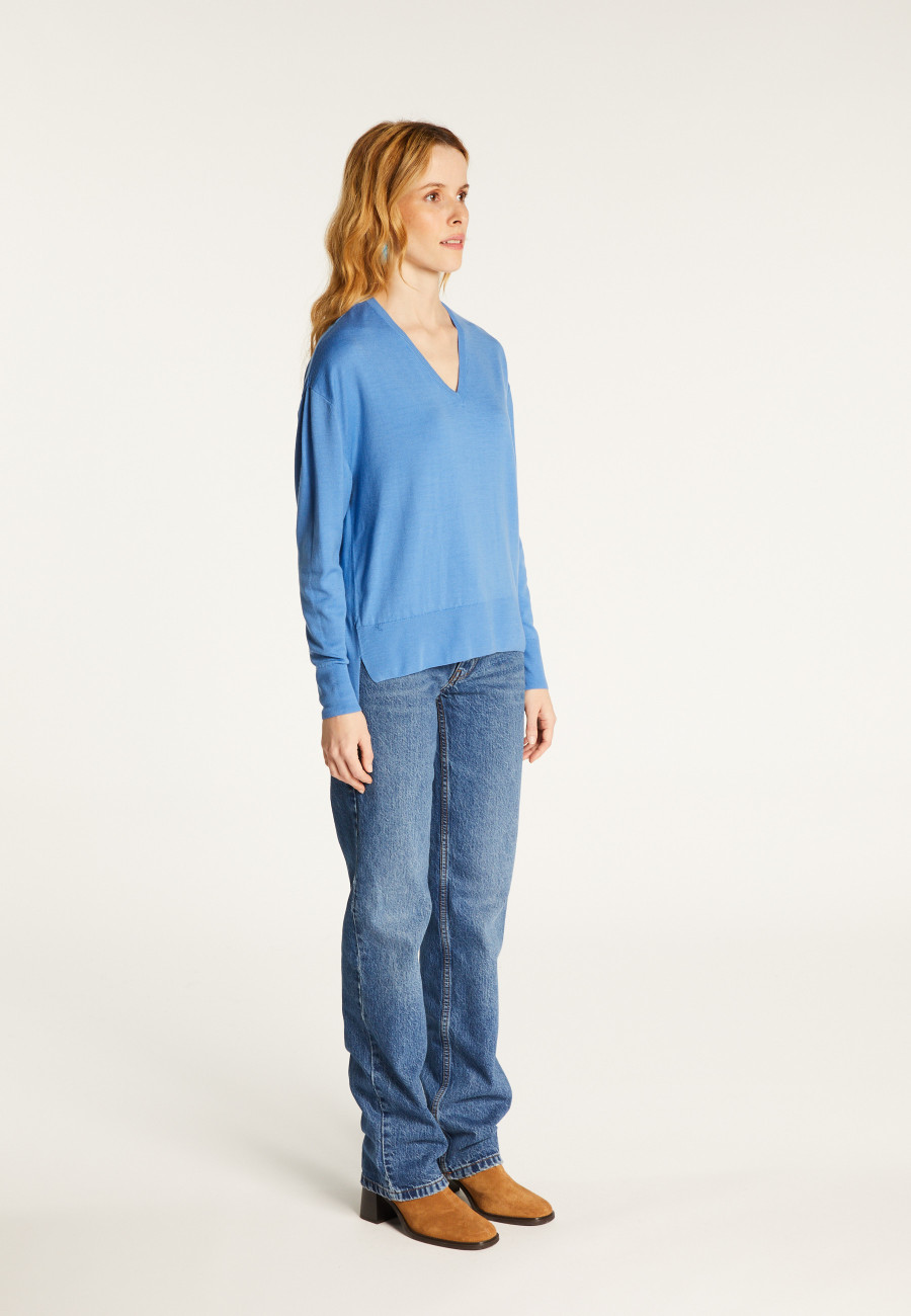 Pullover mit V-Ausschnitt und Schlitzen aus Merinowolle - Aurora Pullover mit V-Ausschnitt und Schlitzen aus Merinowolle - Aurora