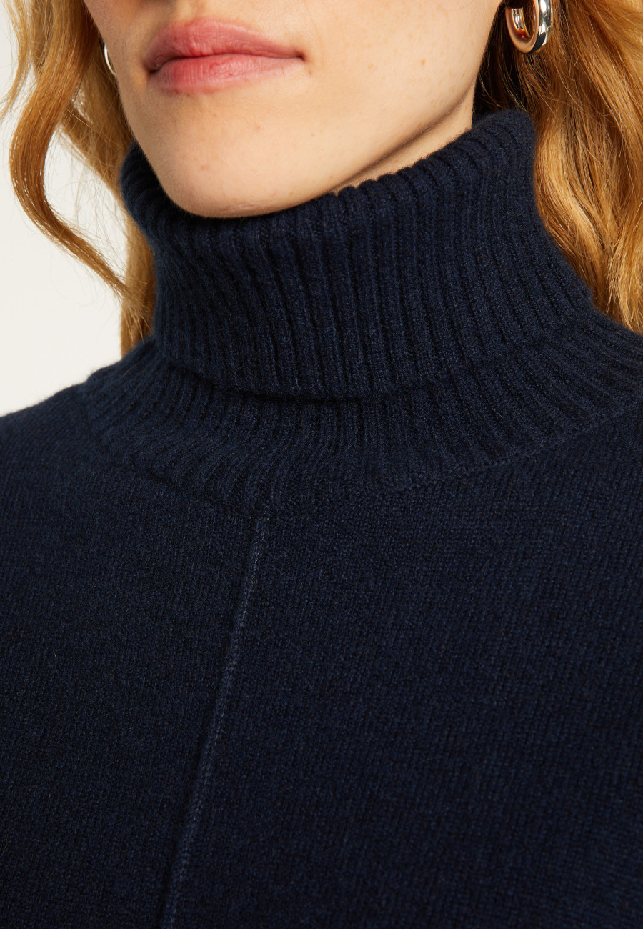 Rollkragenpullover mit Kaschmirschlitzen - Adena Rollkragenpullover mit Kaschmirschlitzen - Adena