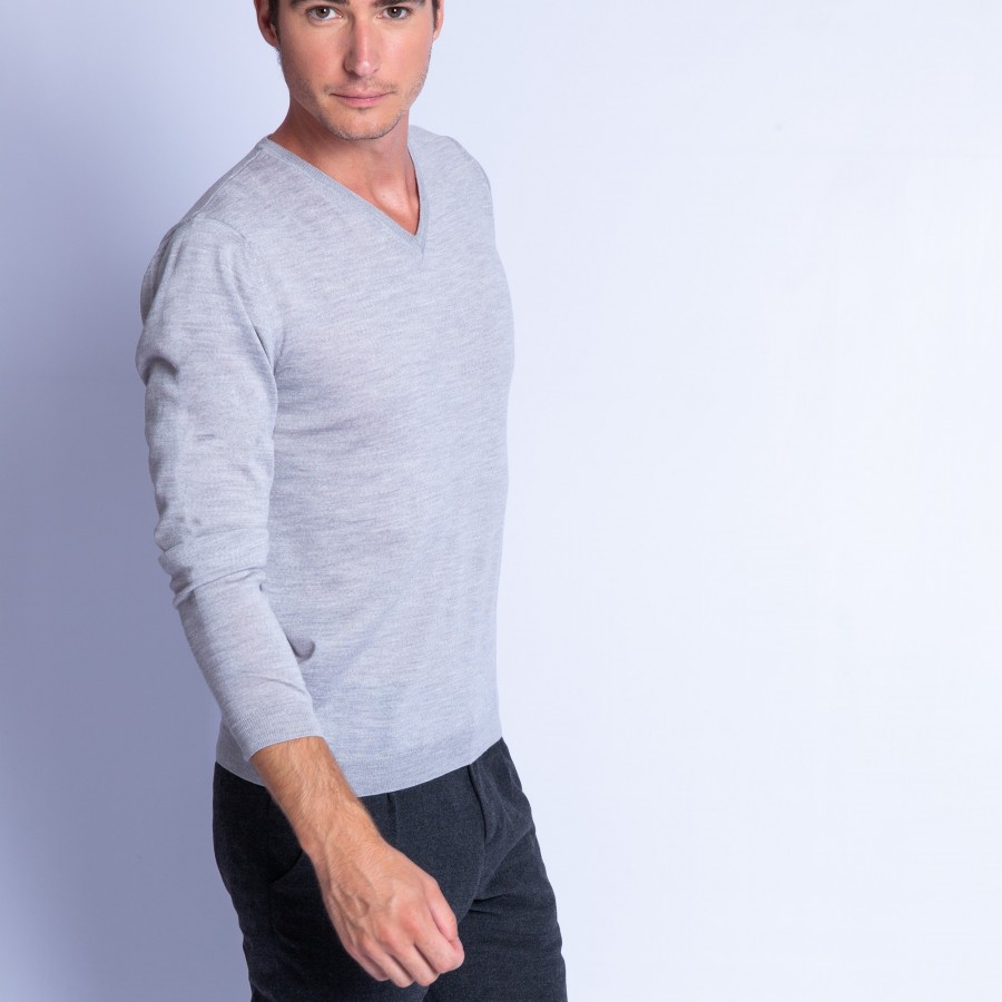 Pullover mit V-Ausschnitt und Logo aus Merinowolle - Elmo